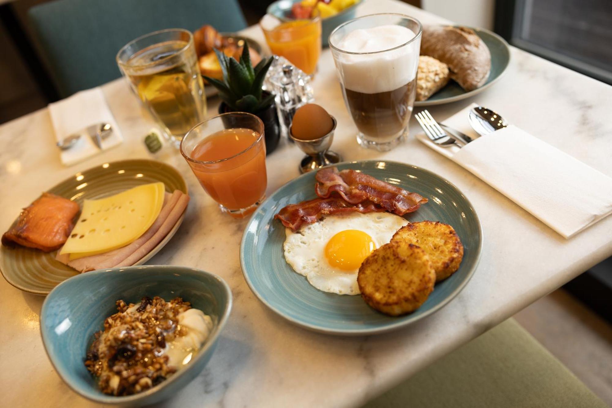Hotel Schuman, An Ihg 4*